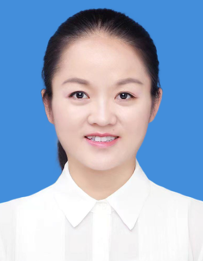 黄启敏_WPS证件照.png
